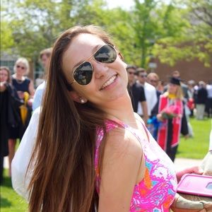 Meet your Posher, Sara